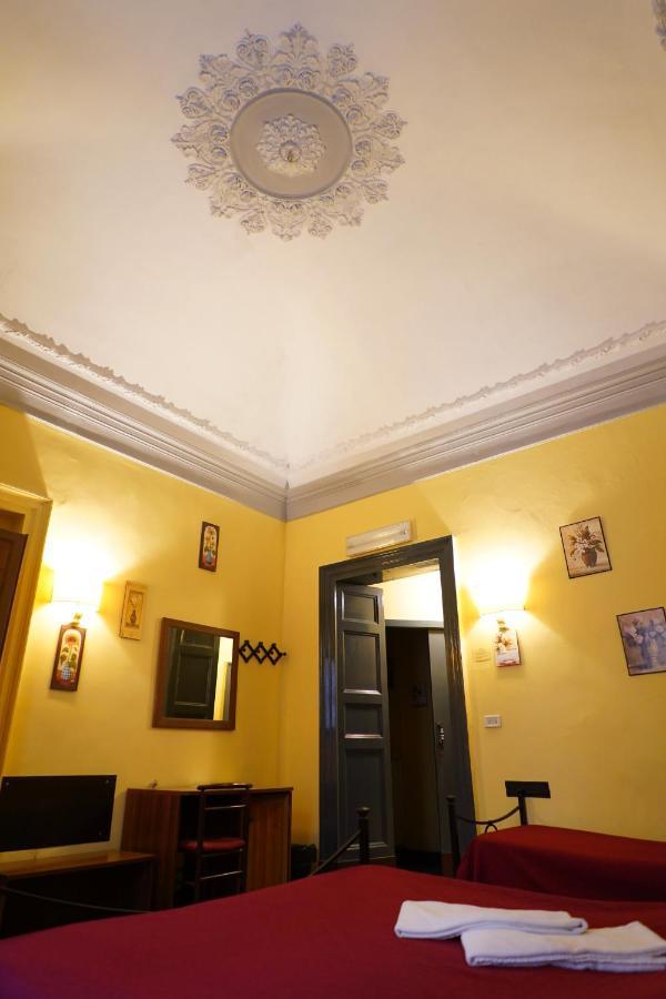 Hotel Etnea Catania-Fontanarossai nemzetközi repülőtér Kültér fotó