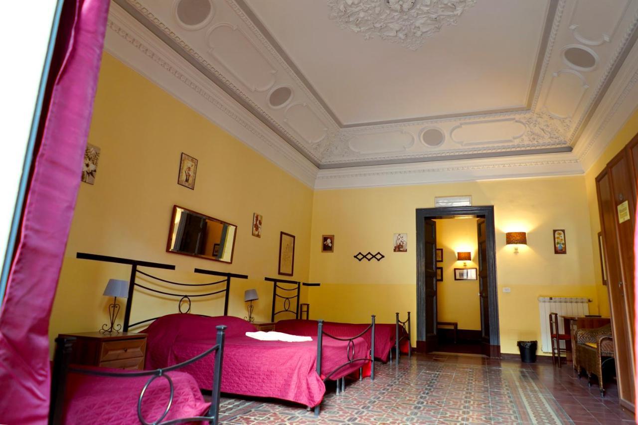 Hotel Etnea Catania-Fontanarossai nemzetközi repülőtér Kültér fotó